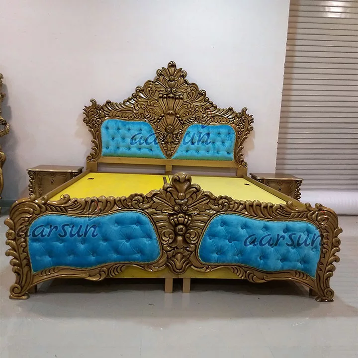 Baroque Style Wooden Bed Gold Polish view 7