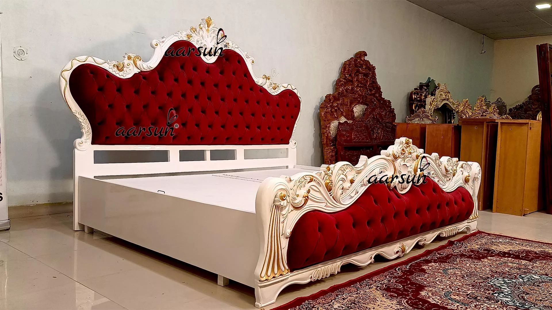 Big size Latest Bed Design in Teak Wood view 4