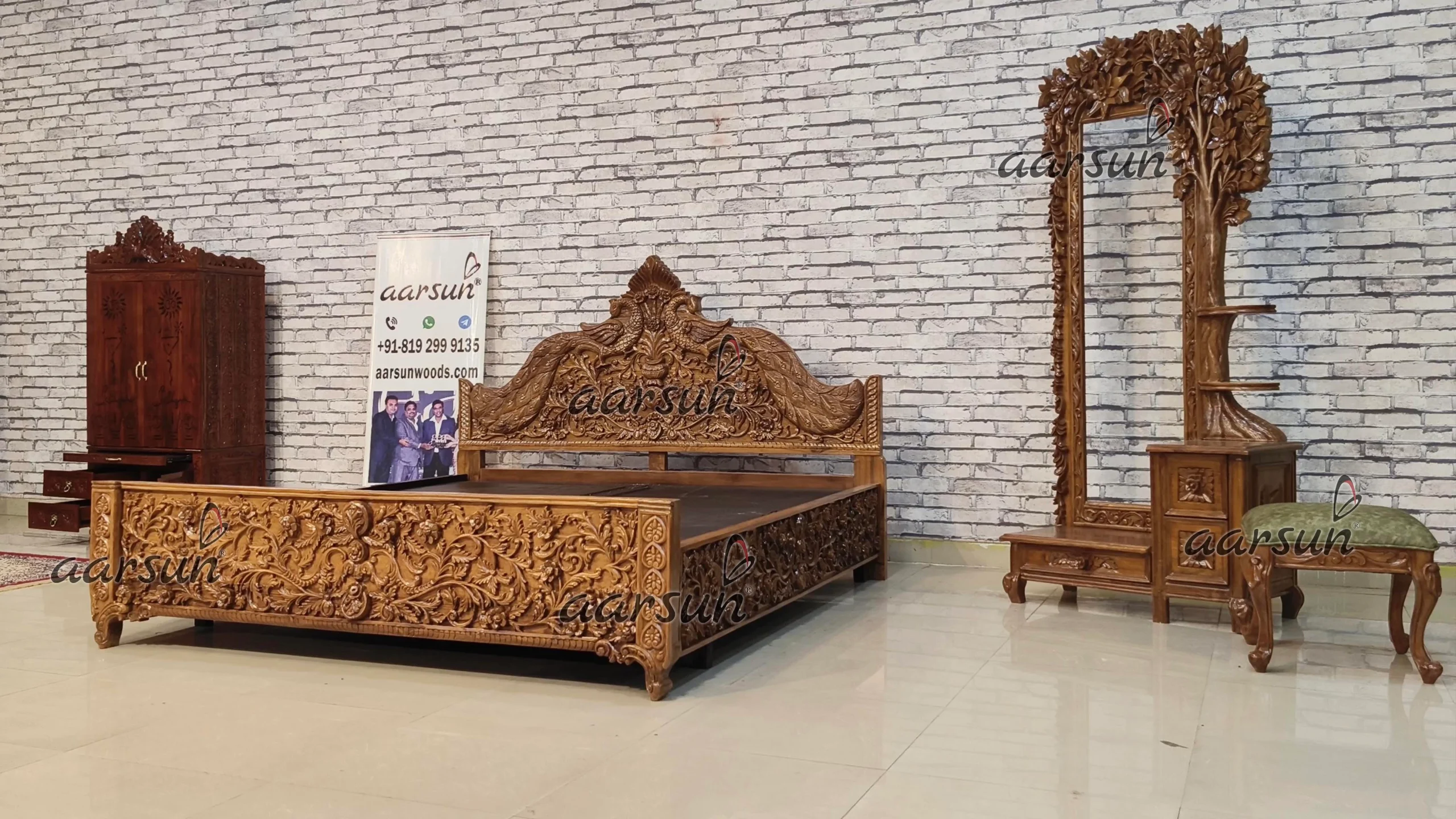 Fully Handcrafted Wooden Classical Bedroom Set view 8