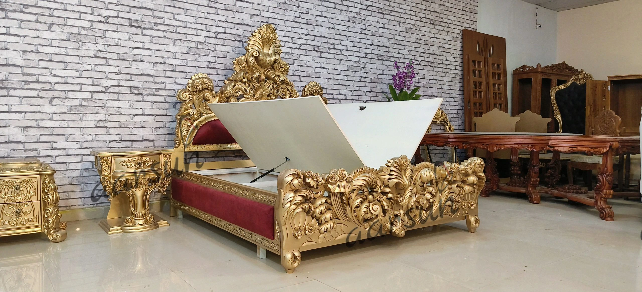 King Size Bed with Royal Finish view 4