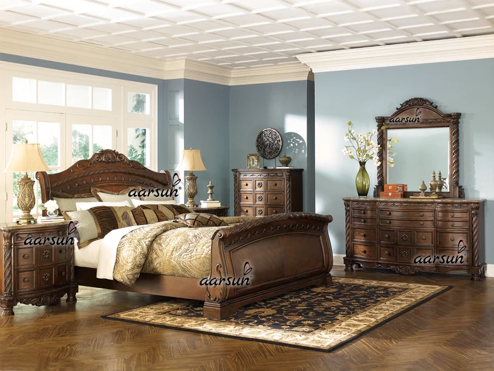 Luxurious Sleigh Bed in Brown with Light Carving view 3