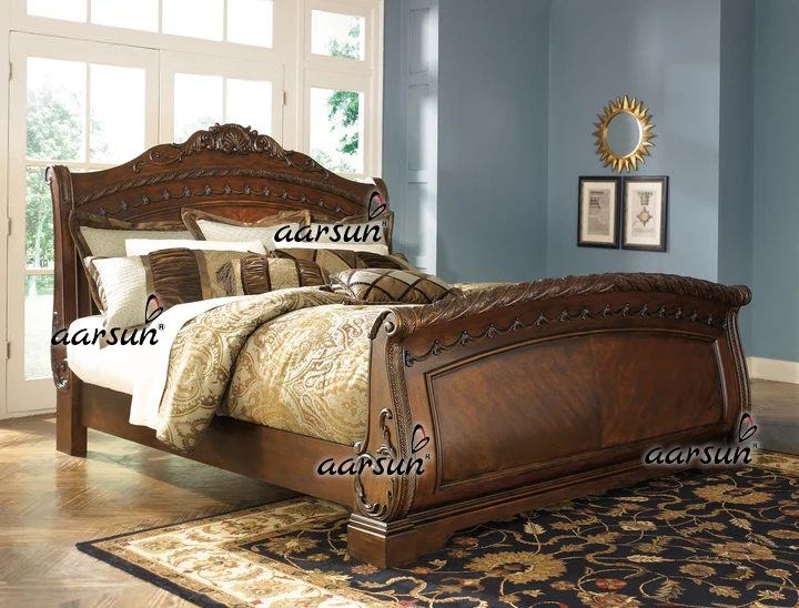 Luxurious Sleigh Bed in Brown with Light Carving view 5
