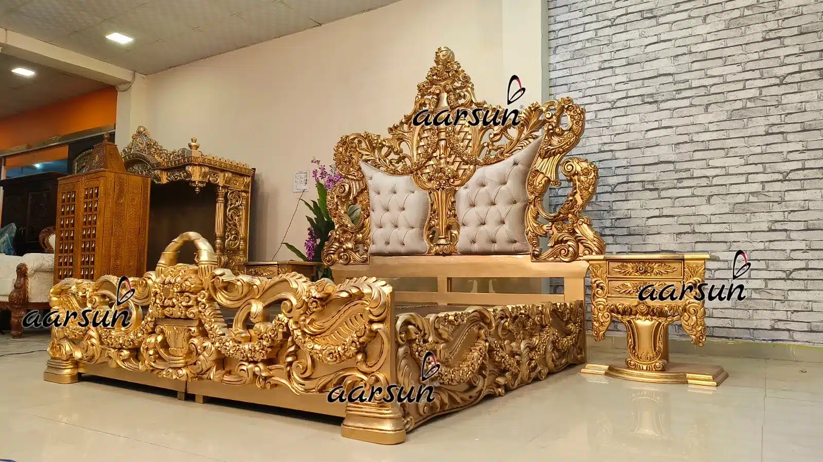 Modern Luxury Top Bed design view 4