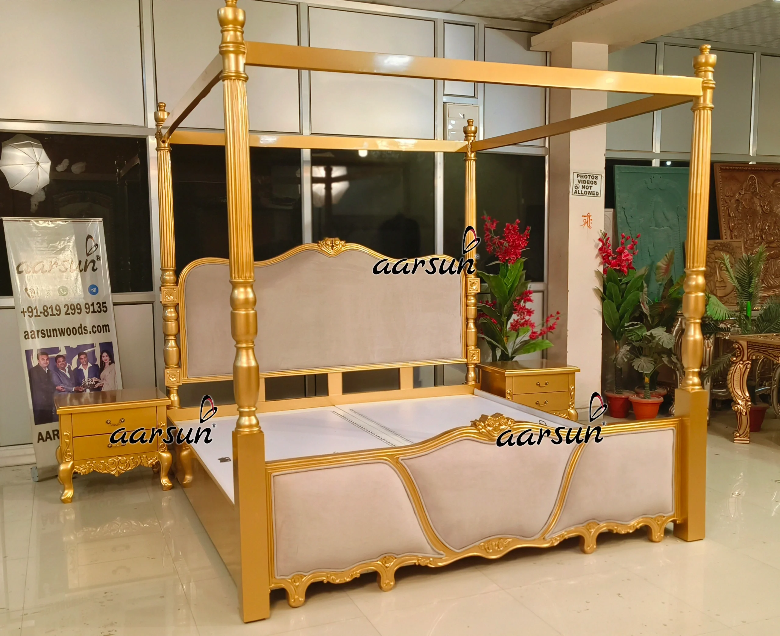 Royal Hand Crafted Poster Bed view 4