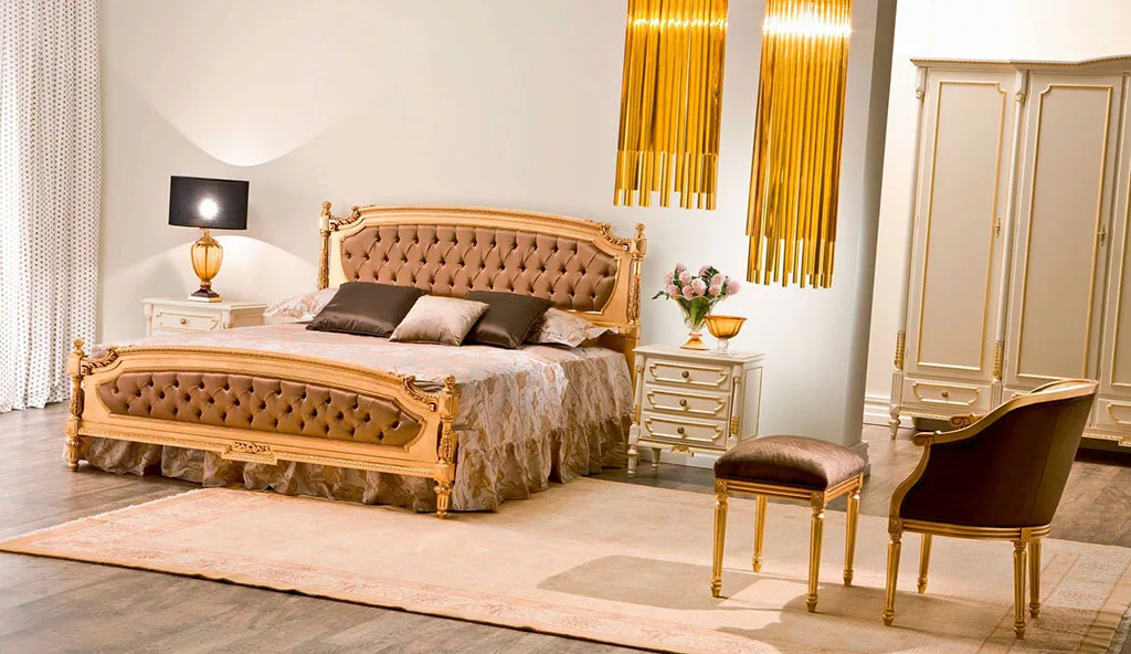Royal Look Bedroom Set view 3