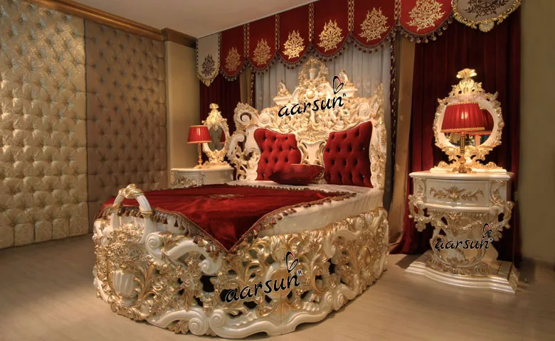 Royal Round Bed Furniture Set view 3