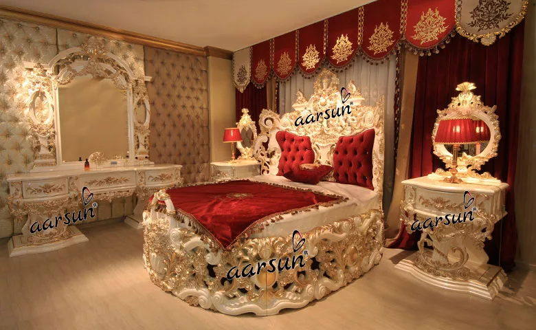 Royal Round Bed Furniture Set view 4