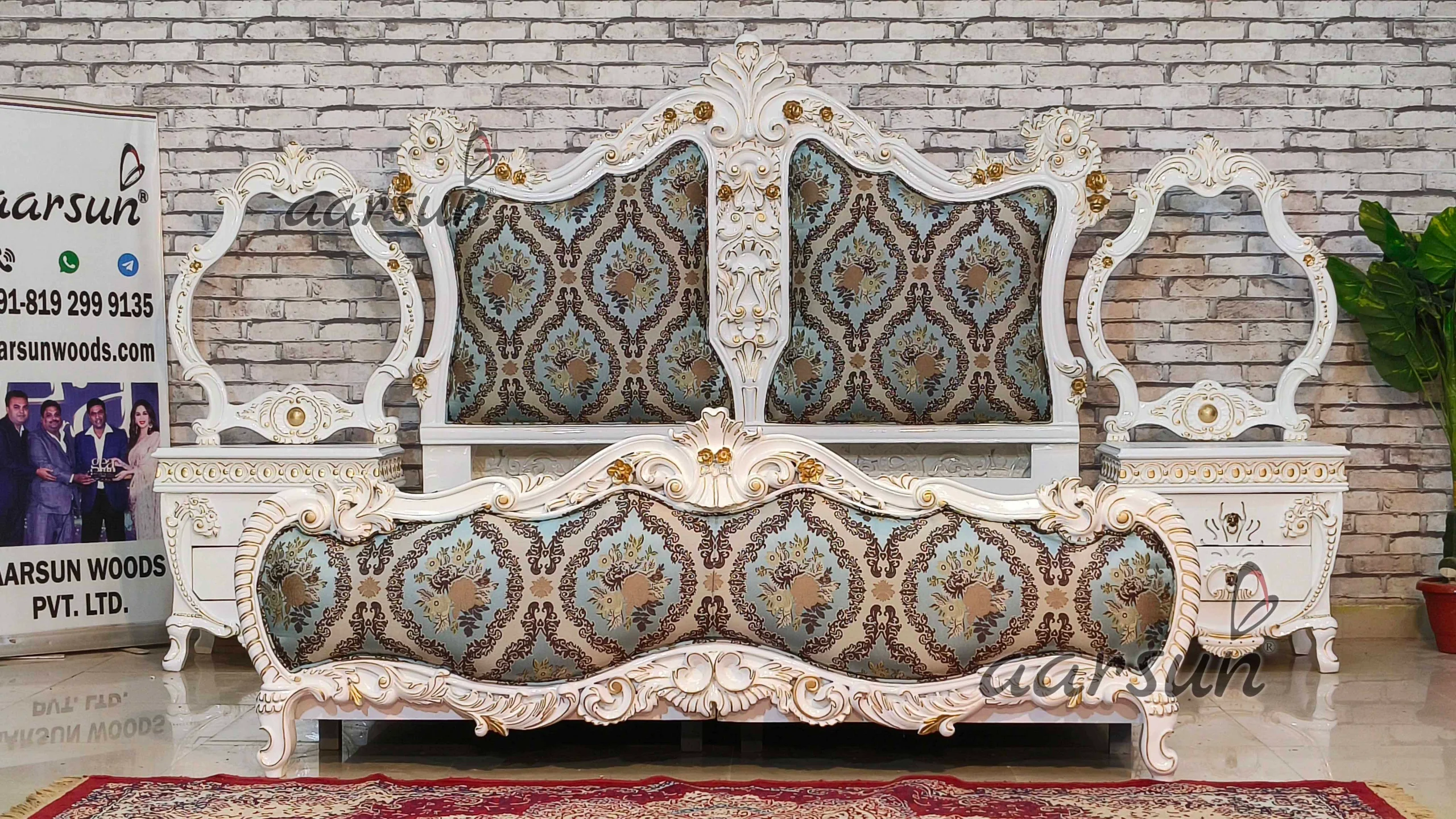 Stylish Bed Design For a Royal Bedroom view 3