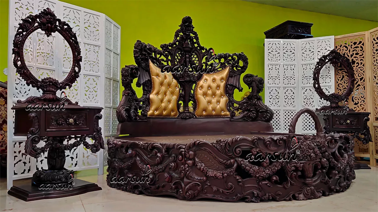 Super Luxurious Round Bed view 3