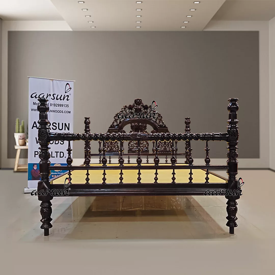 Trendy Semi Poster Bed Queen Size in Walnut Finish