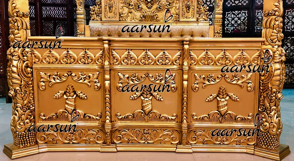 Truly Majestic Poster Bed in Solid Wood view 4