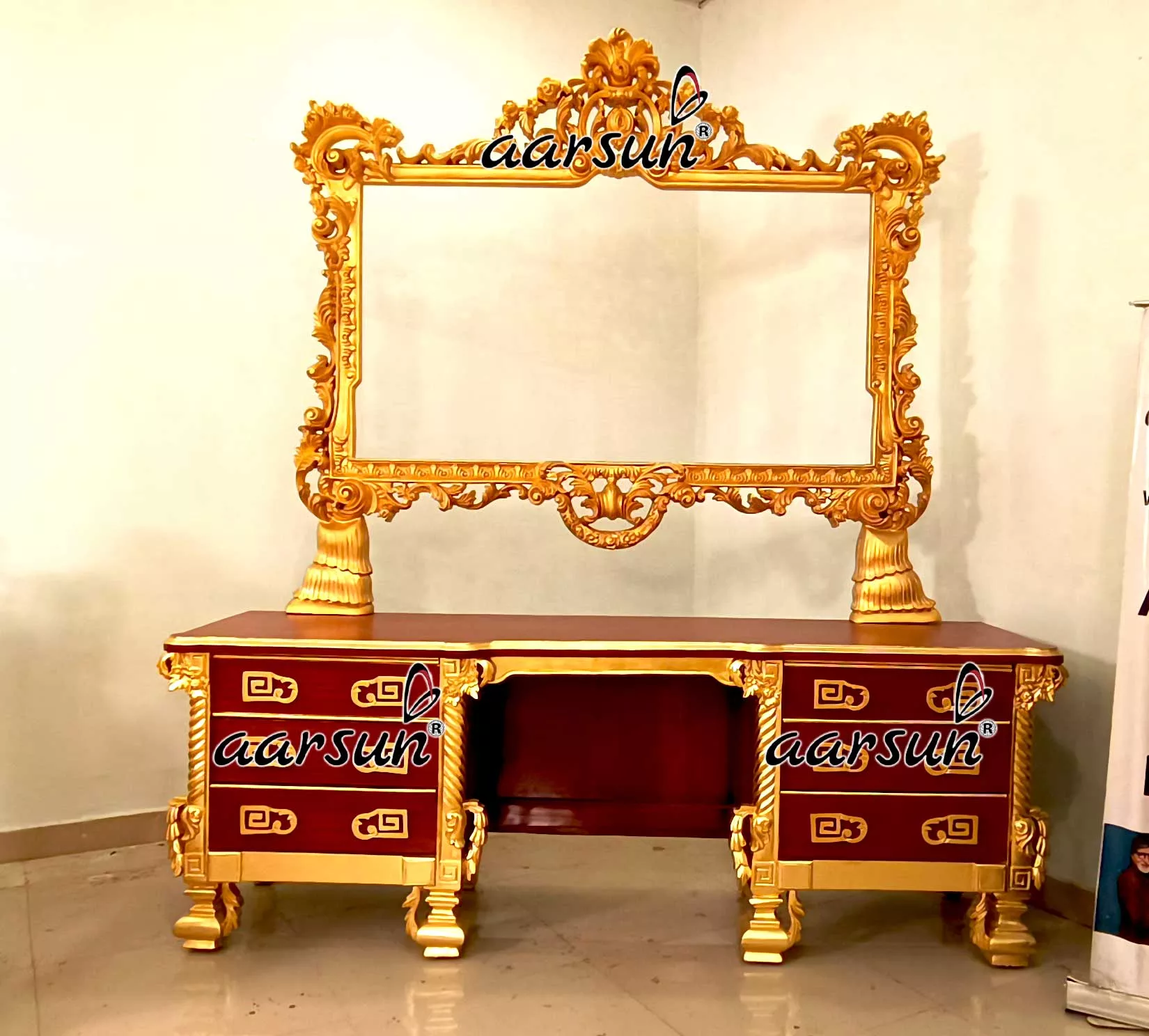 Ultra Luxury Bedroom Furniture Set view 4