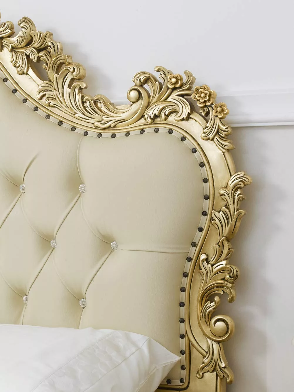 Wooden Antique Style Bed for home view 4